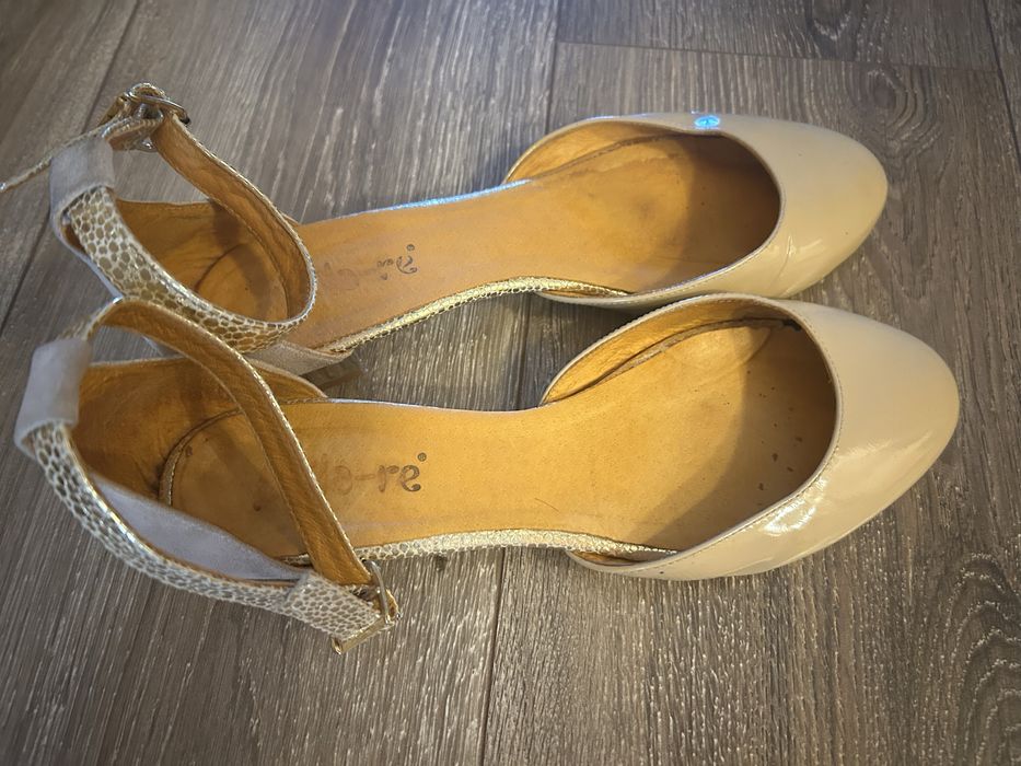 Обувки 39 естествена кожа