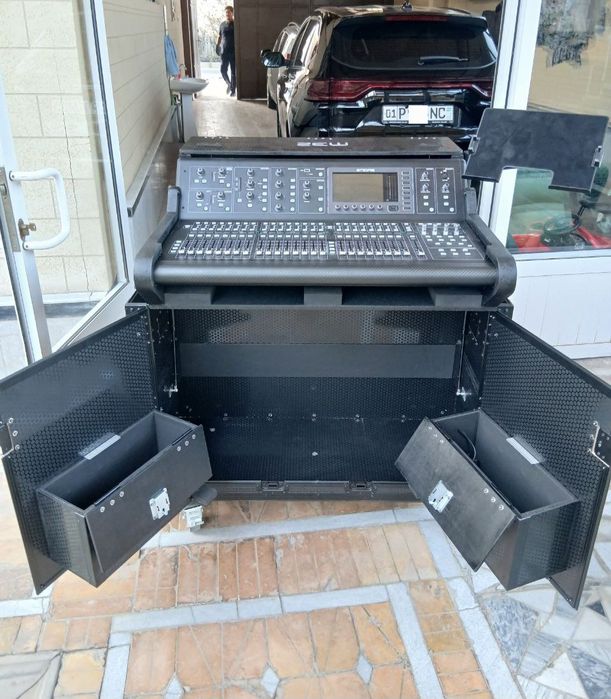 Аренда Midas M32 Live Цифровой микшерный пульт