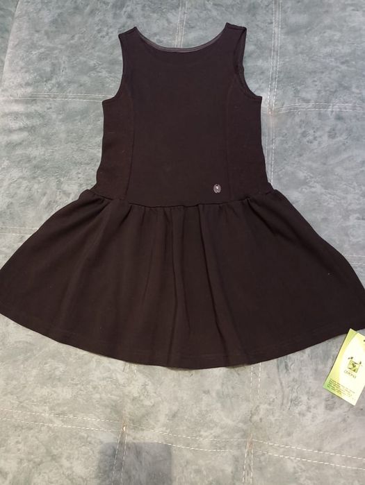 Продам сарафан для девочки