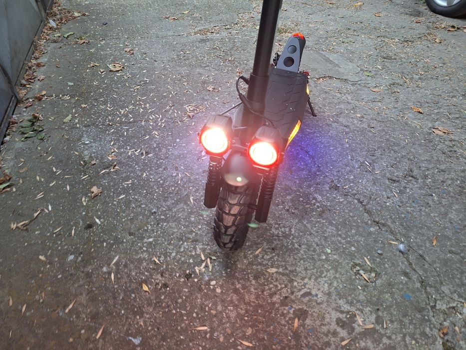 Iscooter ix4 800W trotineta electrica