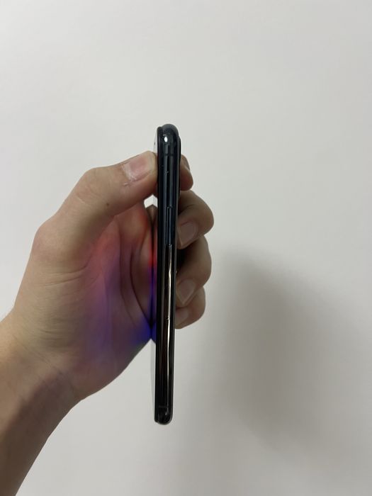 Продам или обменяю айфон 11 про