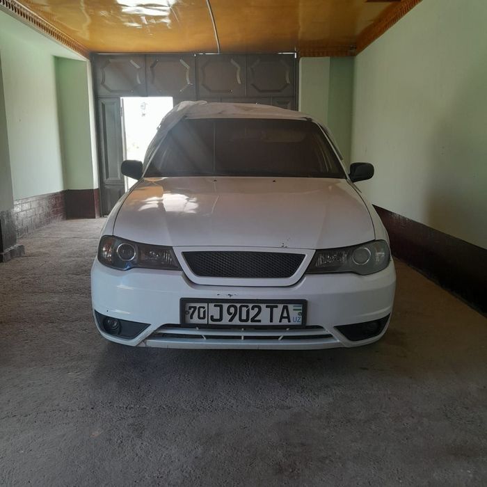 Nexia 2 dons. Sotiladi. Narxi 45 million kelishiladi.