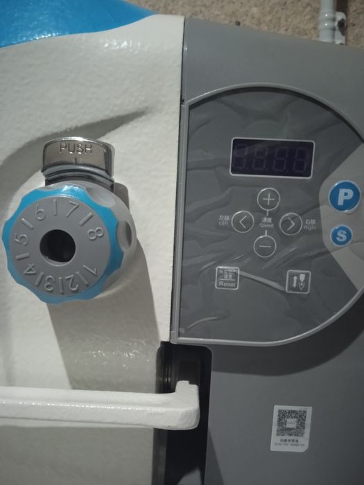 Швейная машинка Jack H2 шагающая