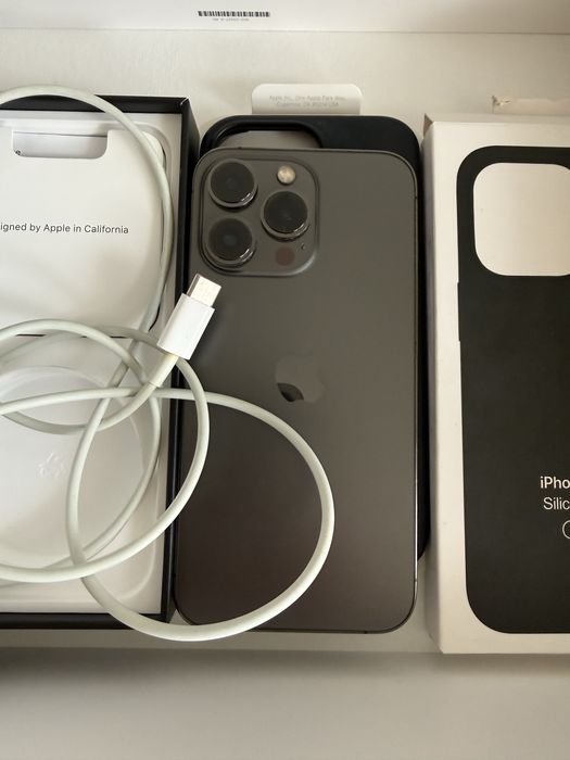 iPhone 13 Pro - 128GB - 86% - Graphite - Persoană fizică - Negociabil