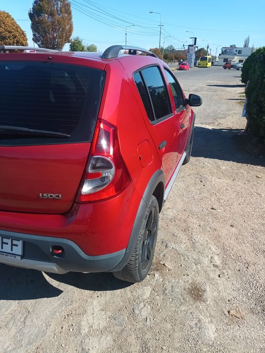 Dacia sandero  stepway 1 5 dci
