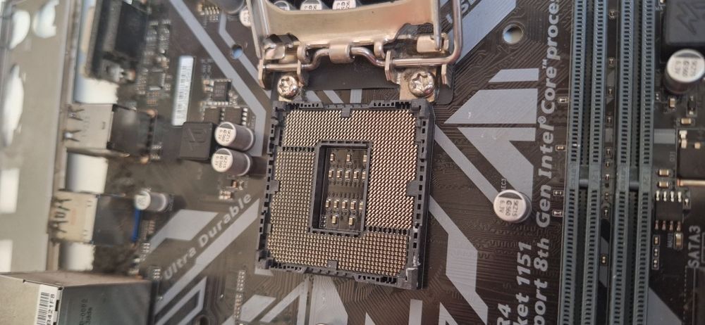 Placa de baza GigaByte H310M S2 2.0