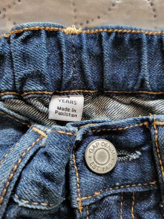 Комплект панталони и блузи 4 г