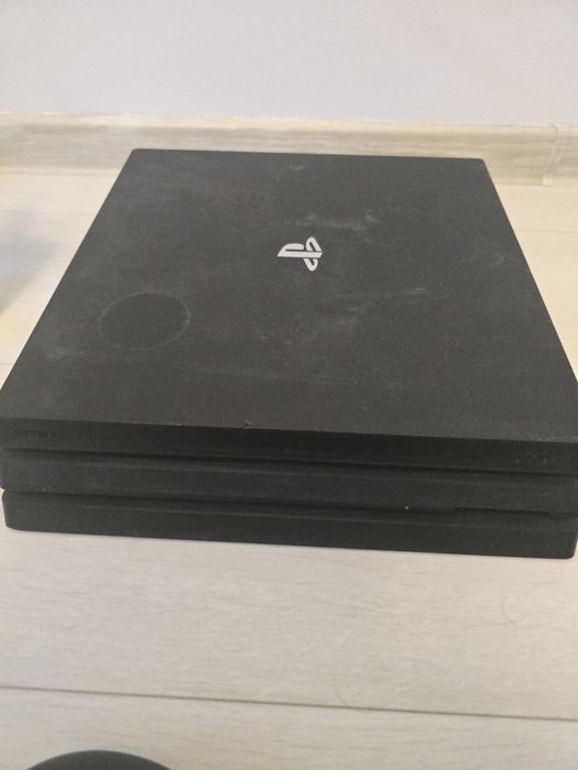 Playstation 4 PRO, 1TB, RDR2, FIFA 21