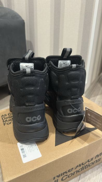 НОВЫЕ  ботинки Nike