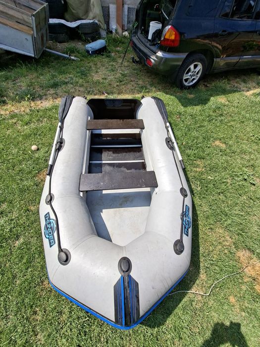 Надуваема лодка THUNDER 285/150