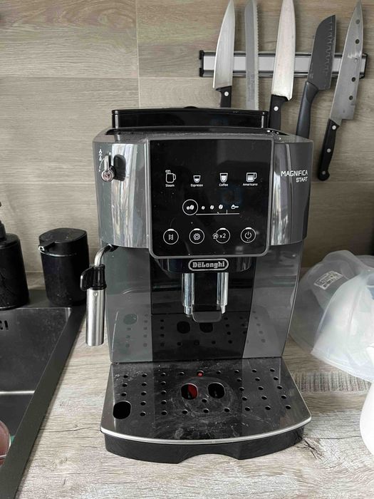 Кофемашина DeLonghi ECAM220.22.GB | Гарантия + Доставка