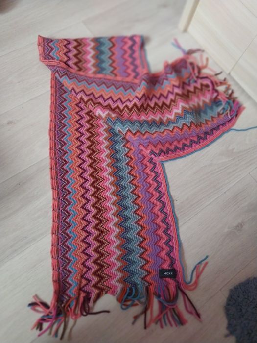 Продам шапки,шарфы,наборы