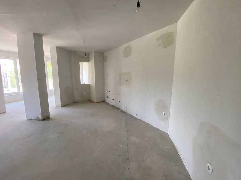 Продава се Двустаен апартамент в Перник, Изток - 102 кв.м за 1030 €/кв.м - Снимка #2