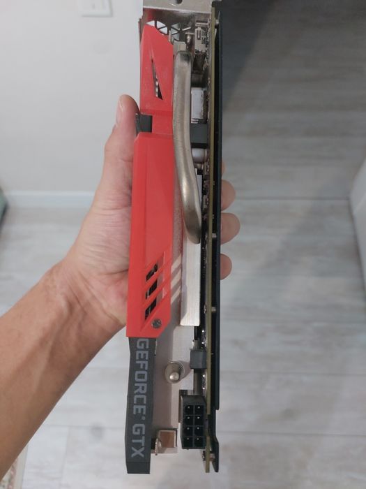 Продам видеокарту GTX 1666 (Colorful)