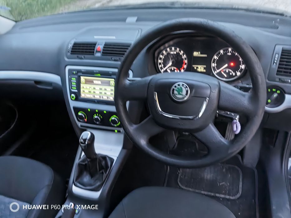 Skoda Octavia II 2011г 2.0TDI 140к.с CFH 6 скорости на части