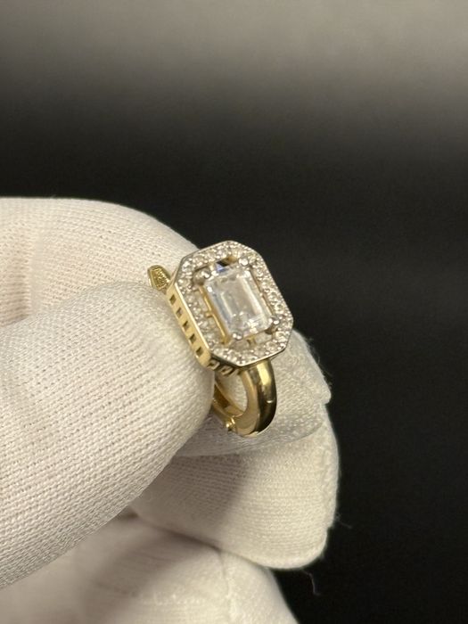 Золото 585  Серьги Масса: 3.1