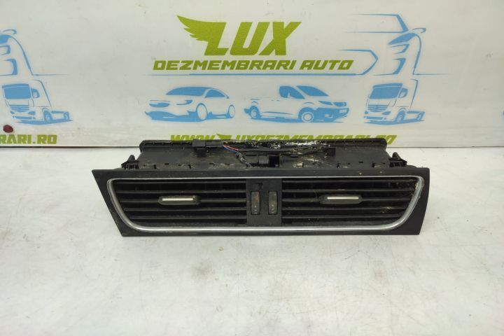 Grila aer bord centrala 8t1820951c Audi A4 B8/8K  [din 2007 pana  2011] seria