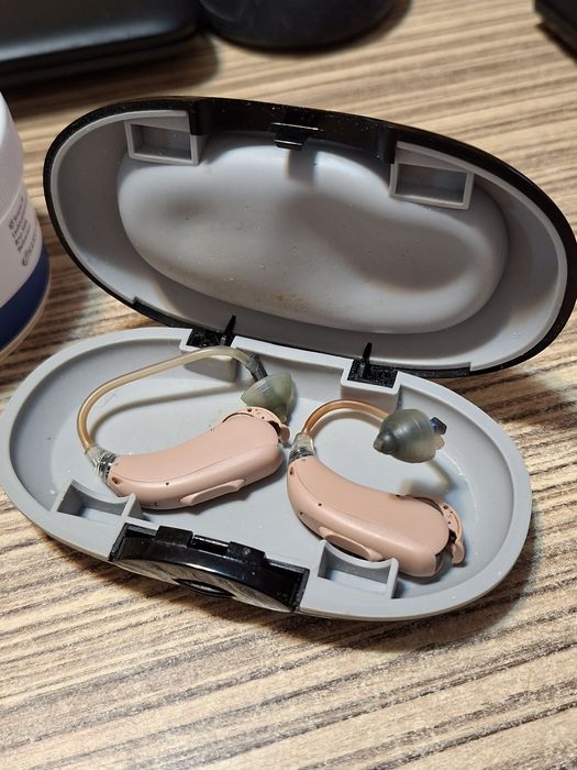 Proteze auditive + kit igienizare