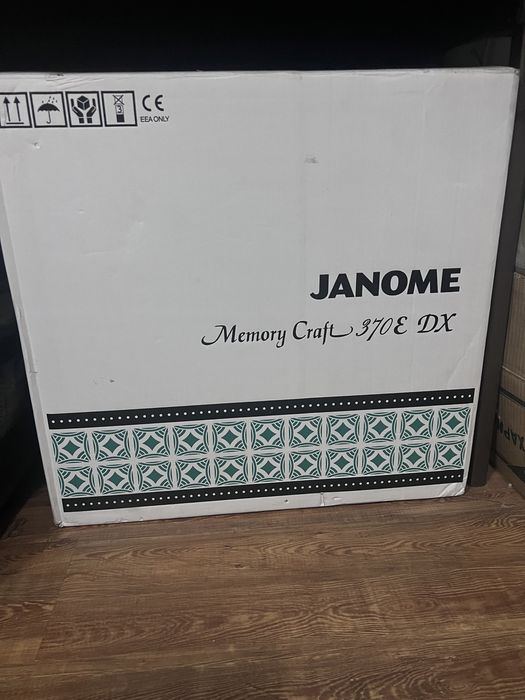 Janome 370E-DX отличном состоянии почти не пользованная !!