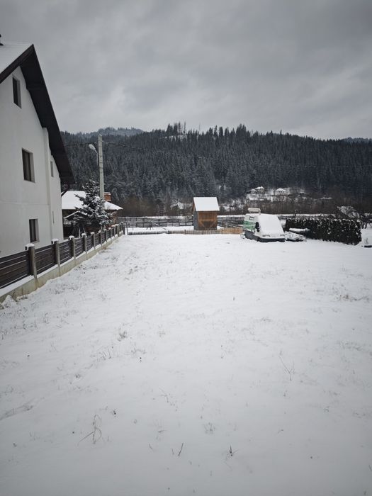 Teren intravilan de vanzare