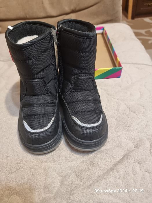 Продам дутики цена 2000