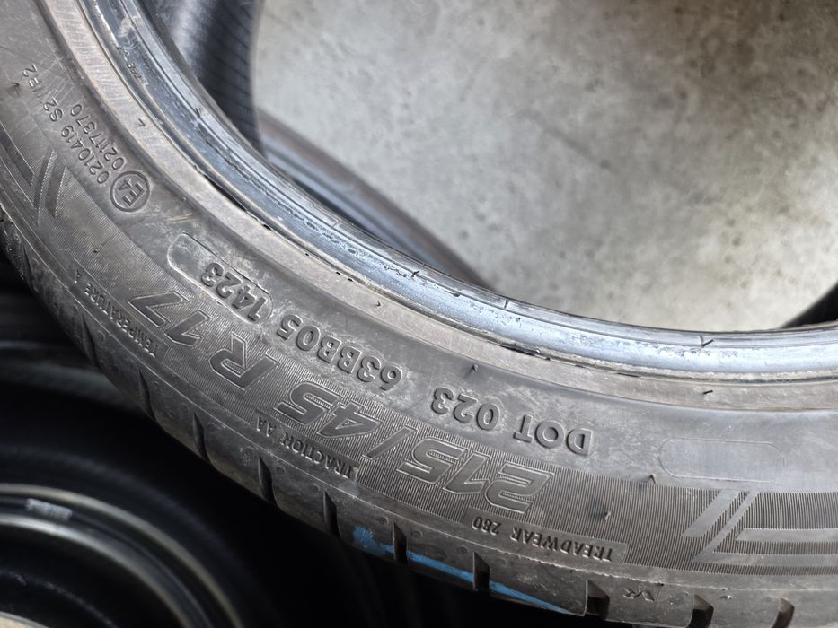 215/45/17 VREDESTEIN 4бр