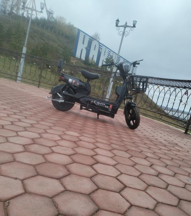 Продам электро скутер СК-8