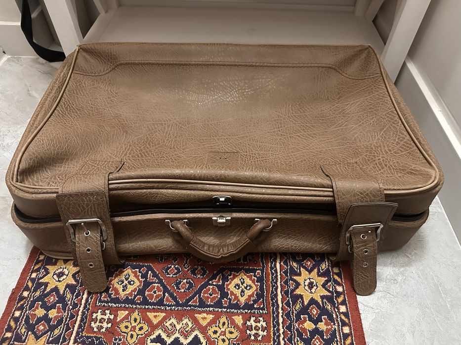 Чемодан советский