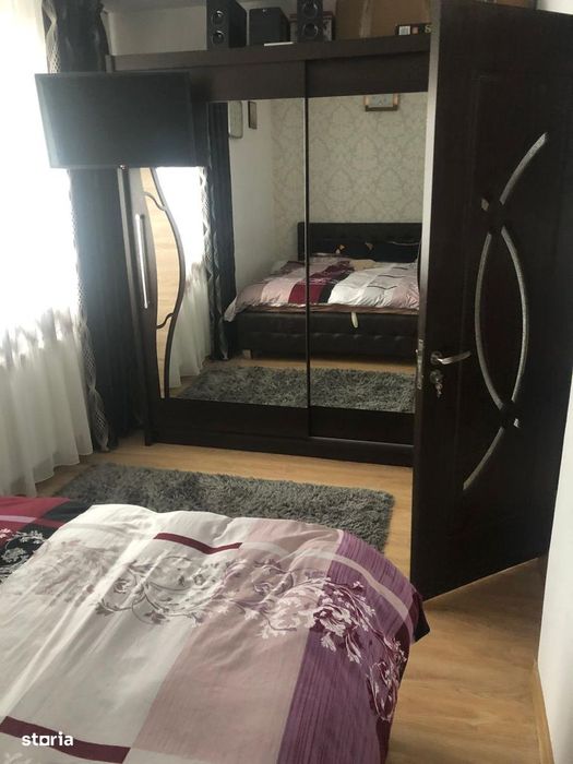 Apartament 2 camere semidecomandat – Craiovița Nouă, Strada 30