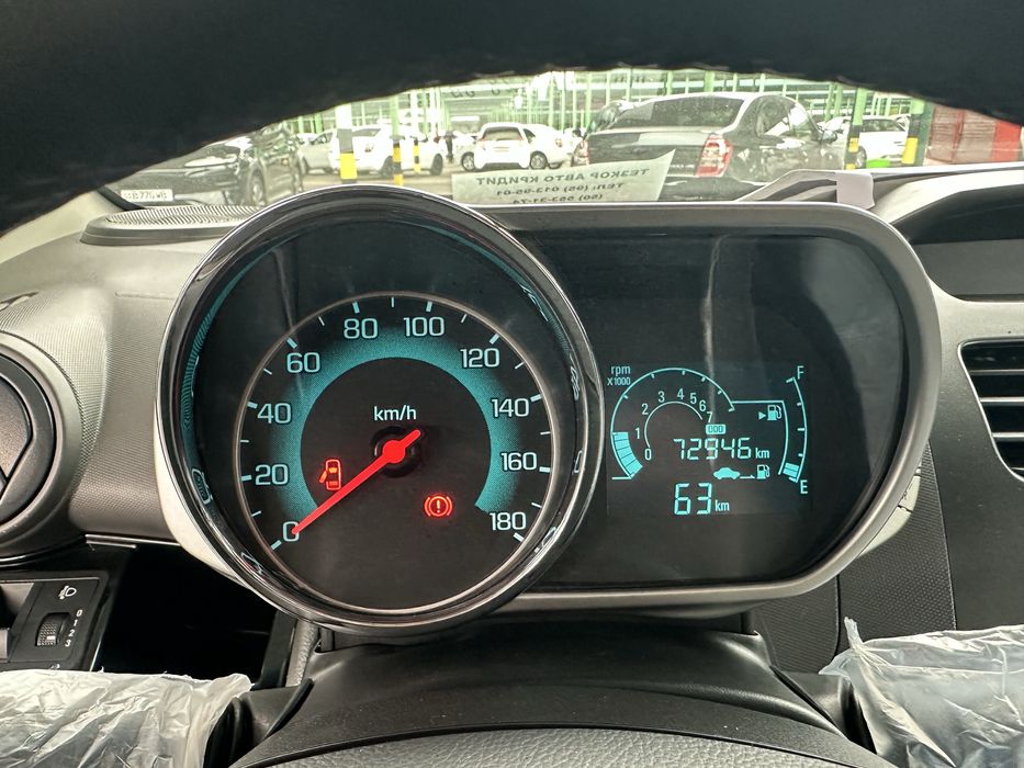 Chevrolet Spark 2021 — 4