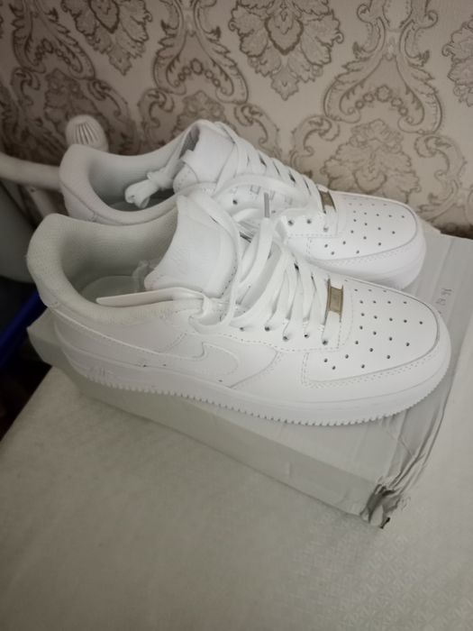 Продам красотка AIR новые