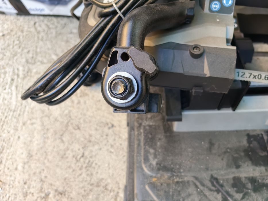 Лентова отрезна машина Scheppach MBS1200 /