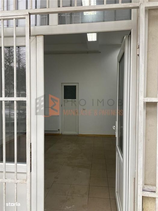 Spatiu comercial zona Brosteni
