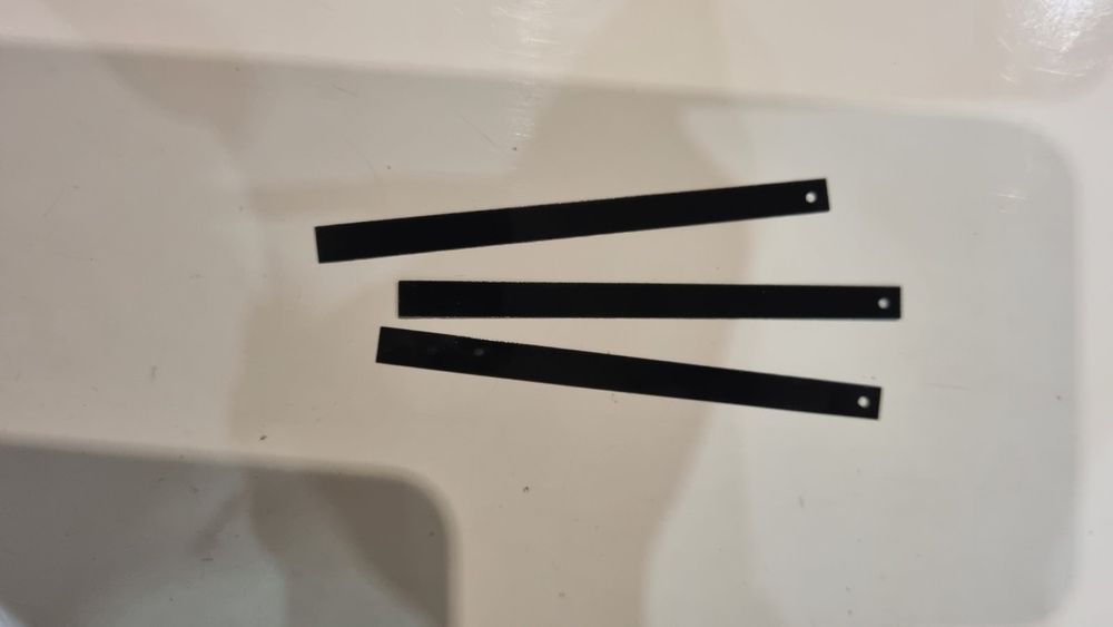 Черни лъскави паети за латино рокли