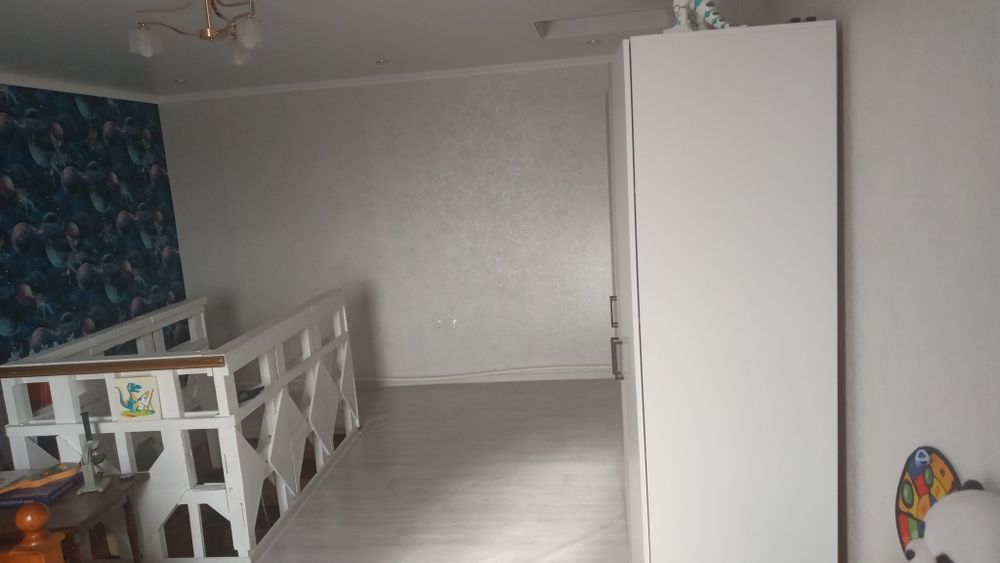 ПРОДАМ ДОМ микрорайон Шанхай.