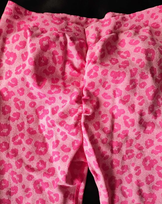 Розов спортен клин подходящ за тренировки, размер М