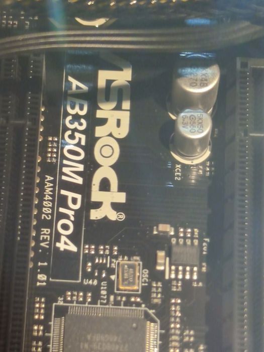 Настолен компютър