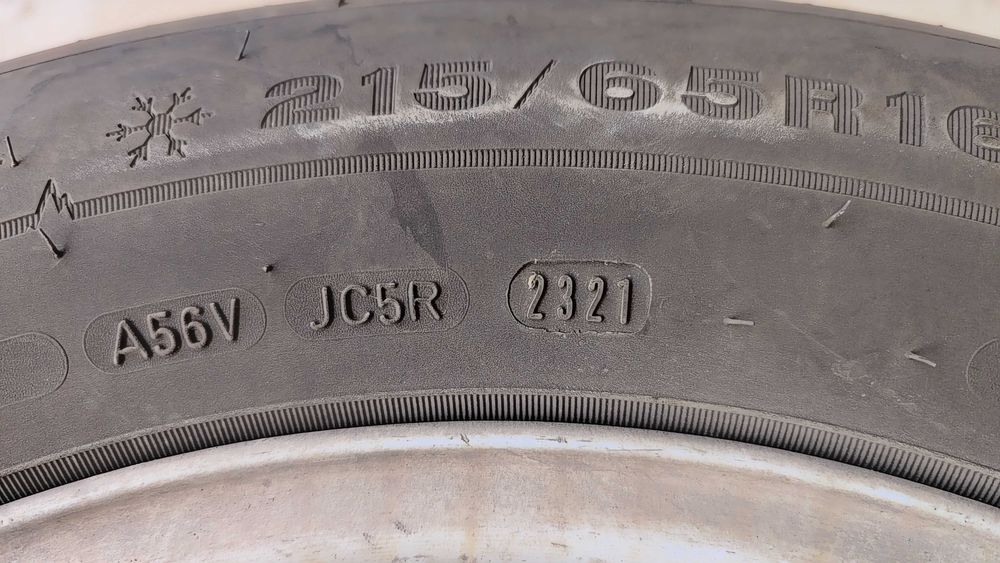 Jante Subaru 16 inch / 5x100 cu cauciucuri iarna stare buna