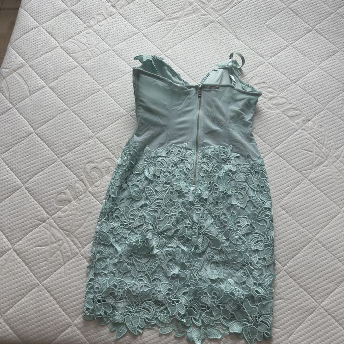 Guess платье бирюзовое