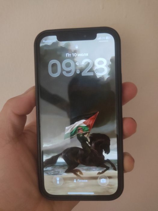 Iphone 12 sotiladi