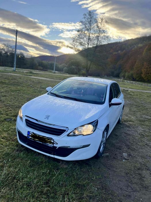 vând peugeot 308