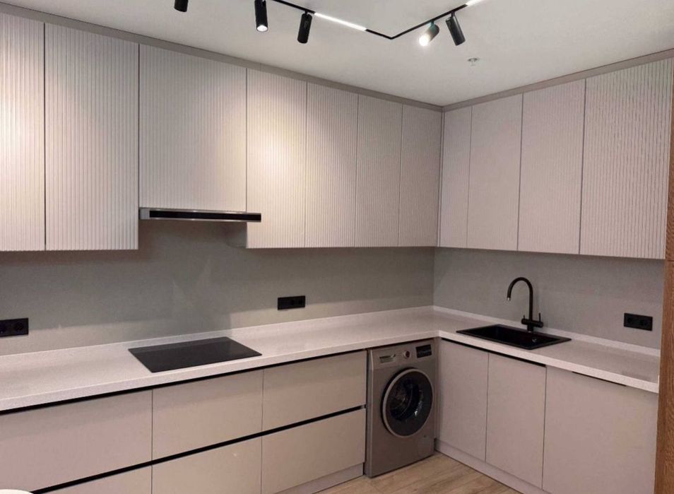 Продаётся квартира в Piramit Tower