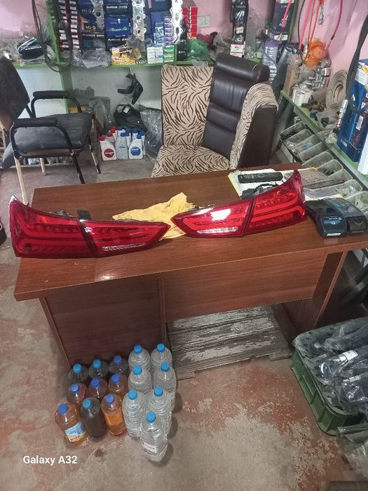 Malibuga  Audi orqa fara