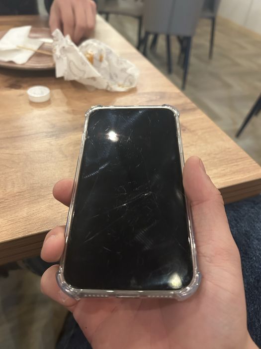 iPhone 11 договор есть 65000