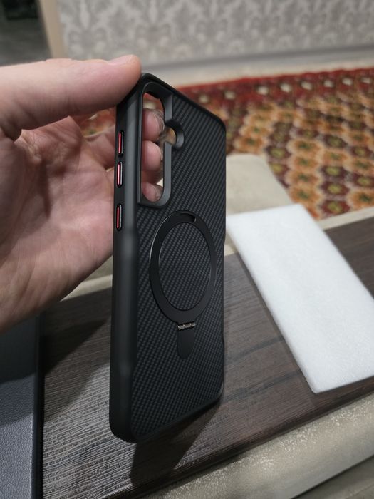 Продам новый чехол на Galaxy s25 plus