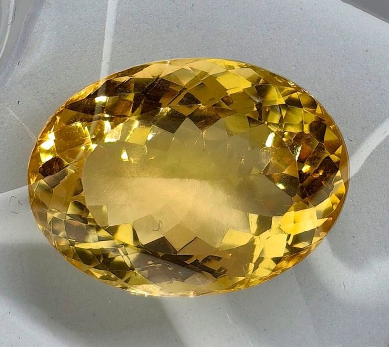 Citrin Natural 31.18 ct - Certificat IGE