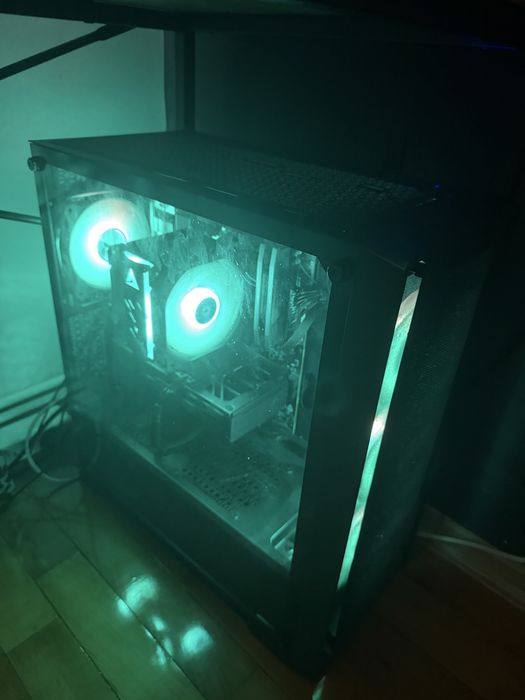 Pc R5 9600x/ RX 9060xt 16gb OC/ 32gb Ram 6000mHz + monitor zowie 240hz