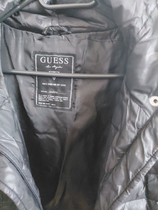 Дамско зимно яке Guess