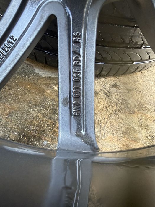 Jante Audi RS 19 cu anvelope Pirelli