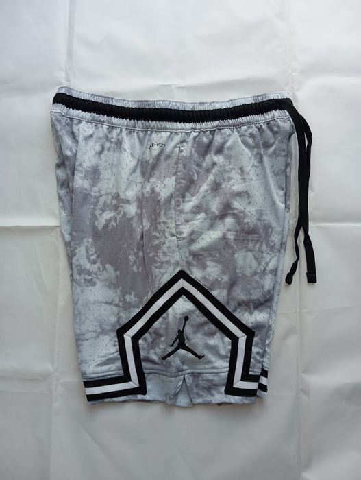 Pantaloni Jordan - Marimea L